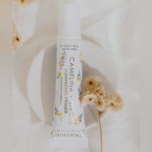 NIB Camelina + Strobe Luminizing Primer